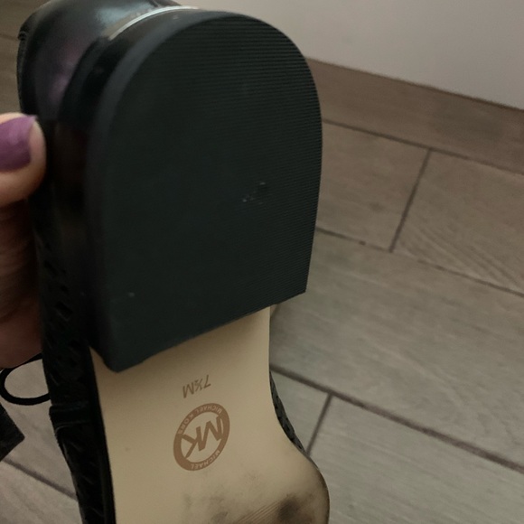 NWOT Michael Kors perforated loafers - Picture 7 of 7